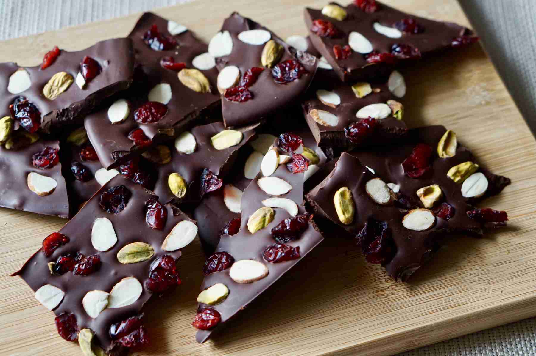 CHEFIT: DARK CHOCOLATE HOLIDAY BARK