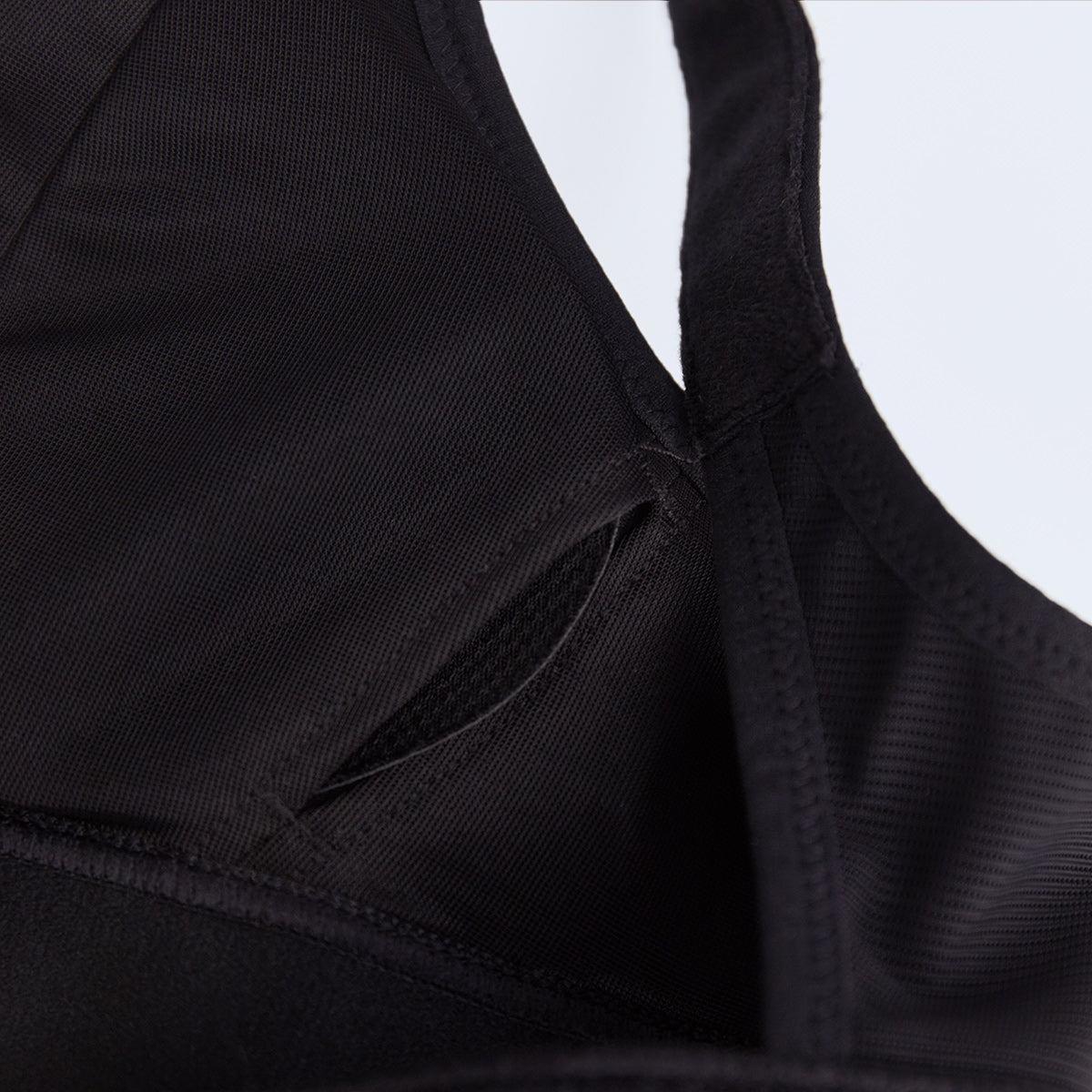 Ultimate sports bra removable pads | SHEFIT