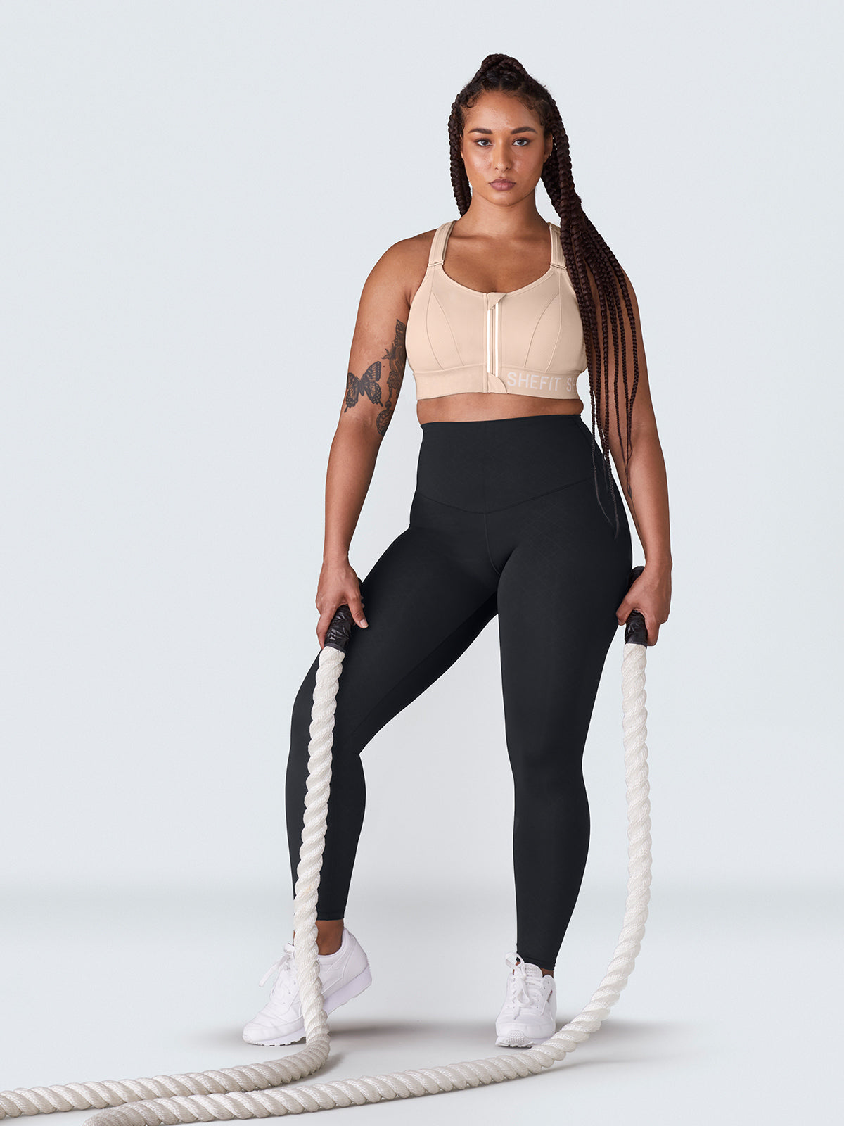 MARINAVIDA Plus Size Zipper Front Sports Bra High Impact Racerback Bras for  Women Padded Workout Crop Tops 2X/3X/4X/5X, Grey, XX-Large : Buy Online at  Best Price in KSA - Souq is now