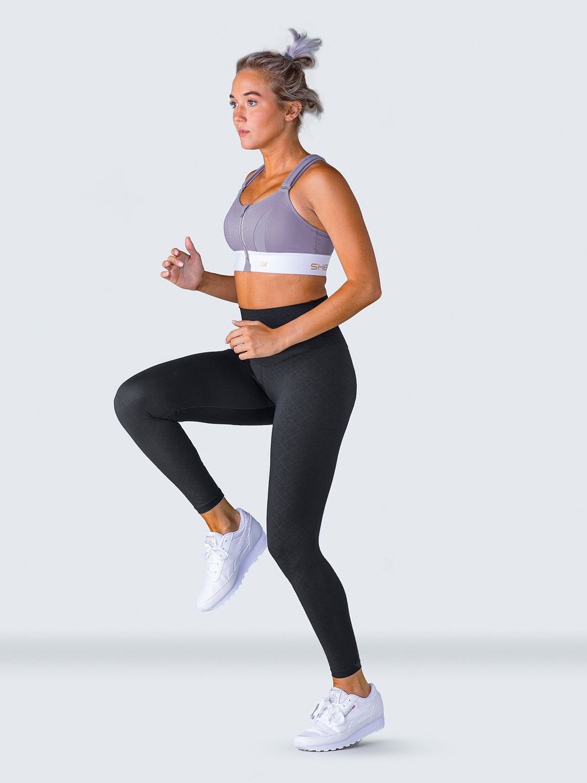 SHEFIT ULTIMATE BOUNCE TEST: @Catchingupwithcrystal, 👀 👀you'll have to  look twice to believe your eyes when you see this bounce test of the  ULTIMATE Sports Bra™ insta: @catchingupwithcrystal Run like you